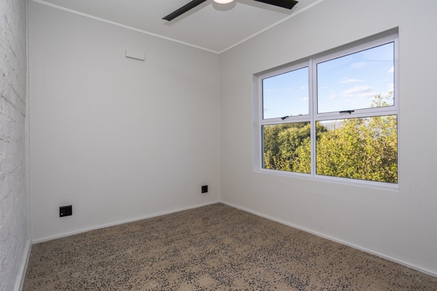 2 Bedroom Property for Sale in Vrykyk Western Cape